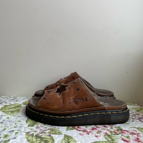 Vintage Doc Martens Platform Slides, size 6 - Picture 2 of 6